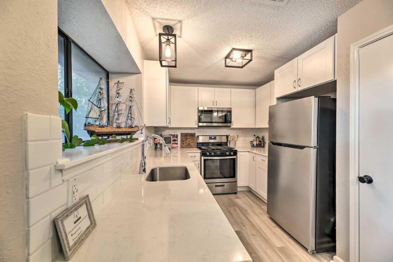 Gorgeous Austin Getaway With Fire Pit About 8 Mi To Dtwn Villa Exterior photo